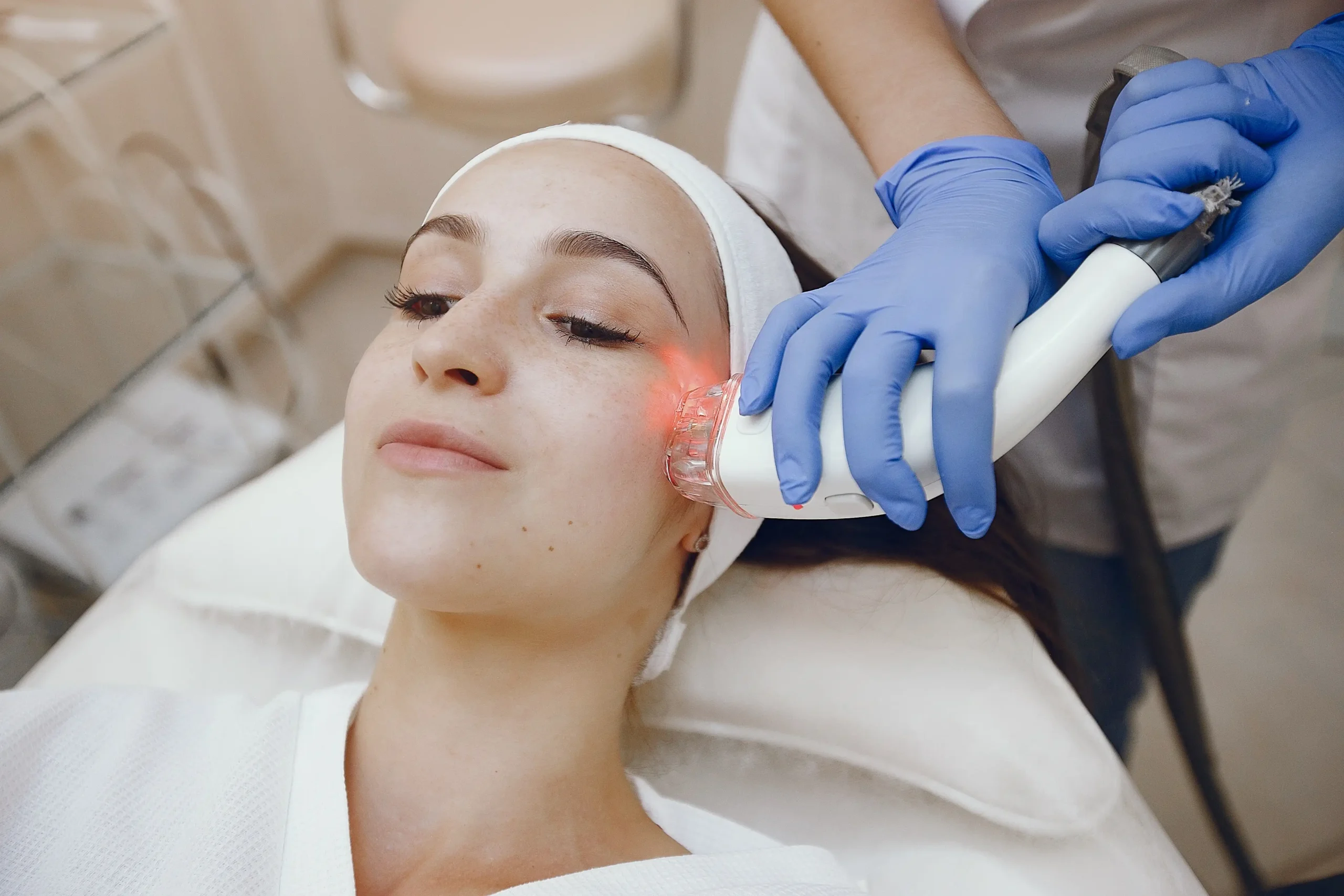 Discover the Magic of VI Peel Chemical Peel: Rejuvenate Your Skin 5 Discover the Magic of VI Peel Chemical Peel scaled